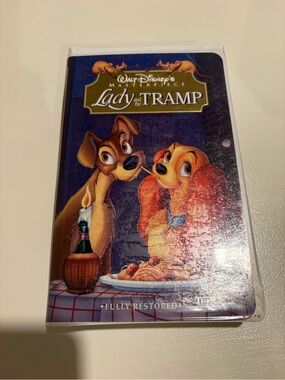 Disney Lady and the Tramp VHS Clamshell Masterpiece Edition